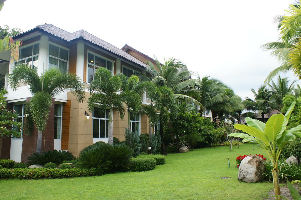 Juntra Resort & Hotel Nakhon Nayok Exterior photo